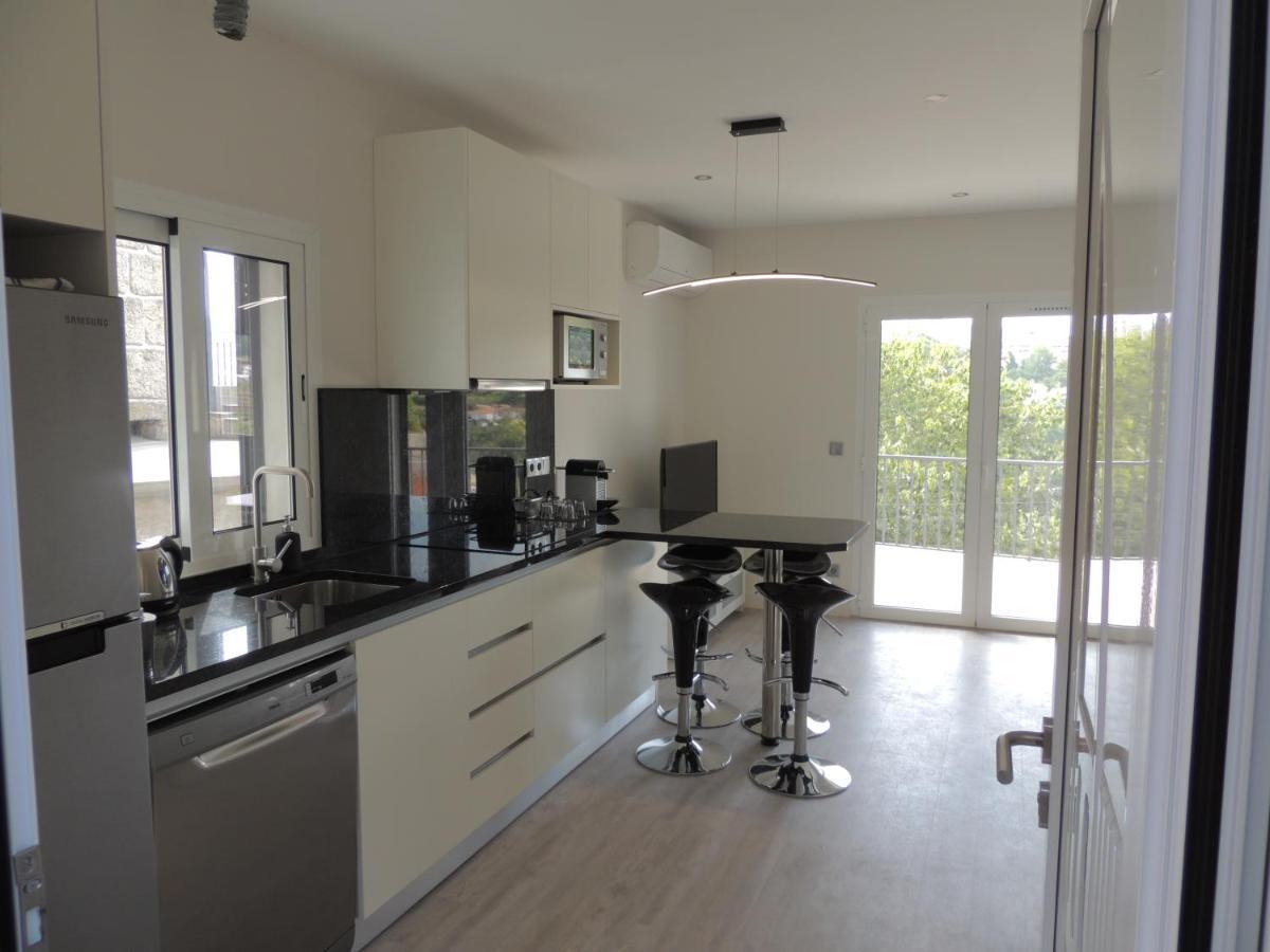 Apartamento Amarante - Vista Sao Goncalo ภายนอก รูปภาพ